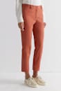 Evie Capri Pant