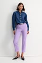 Evie Straight Capri Pant