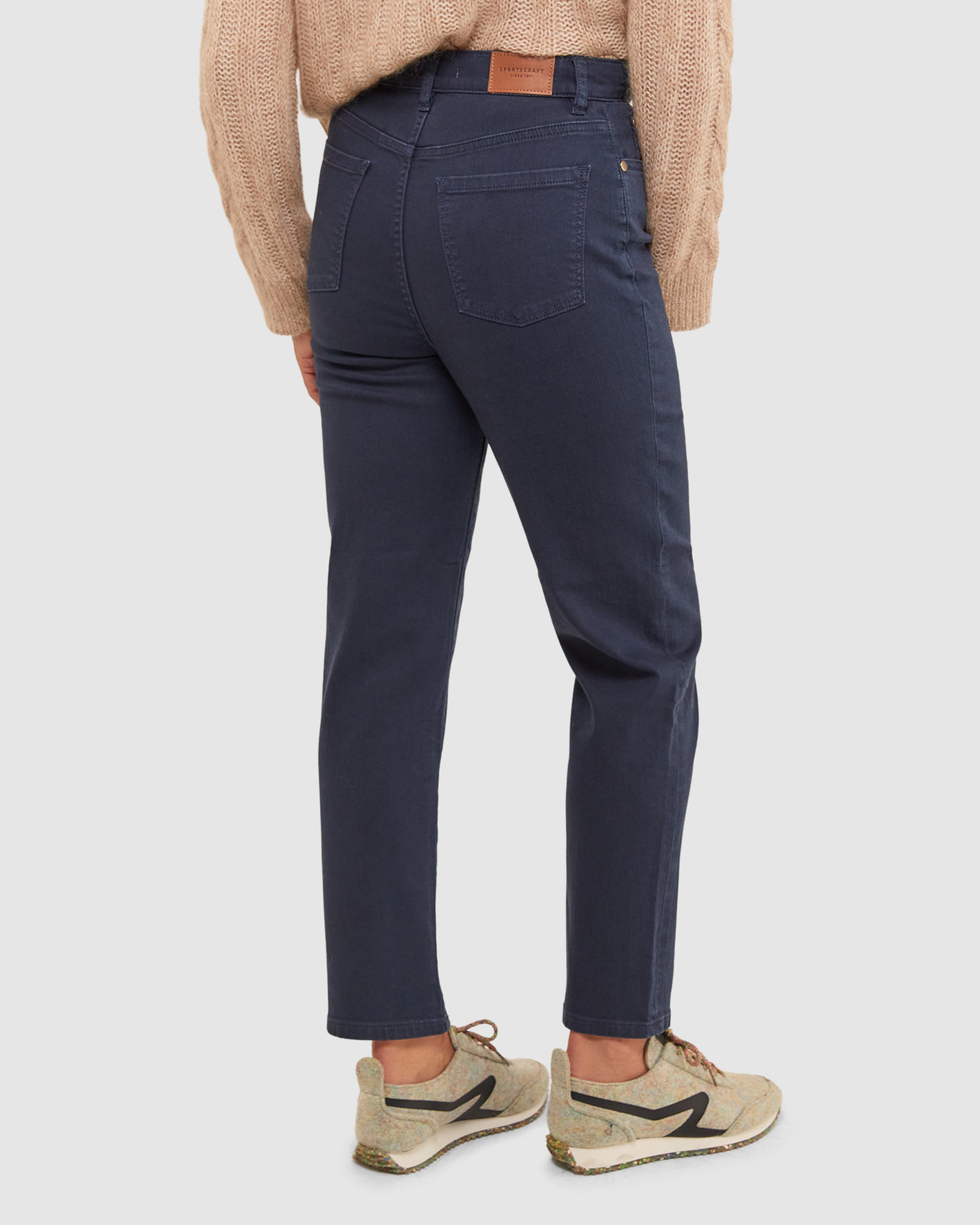 Mika Pant in NAVY