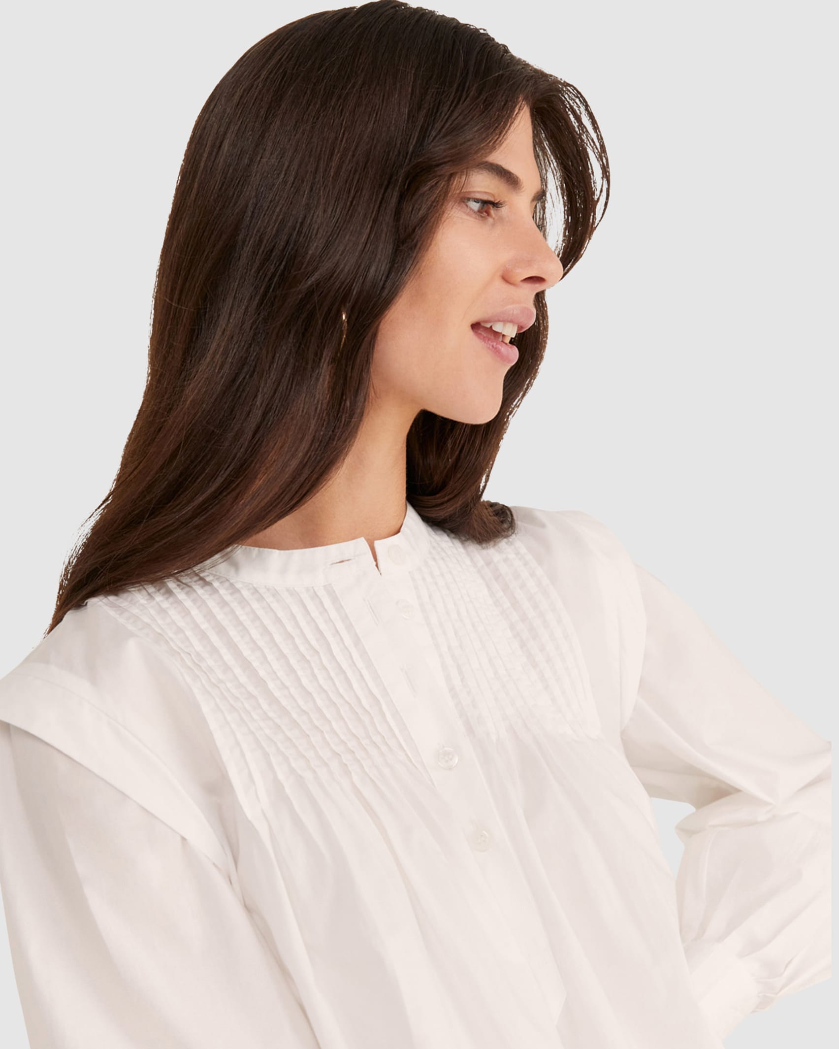Daphne Ruffle Blouse in WHITE
