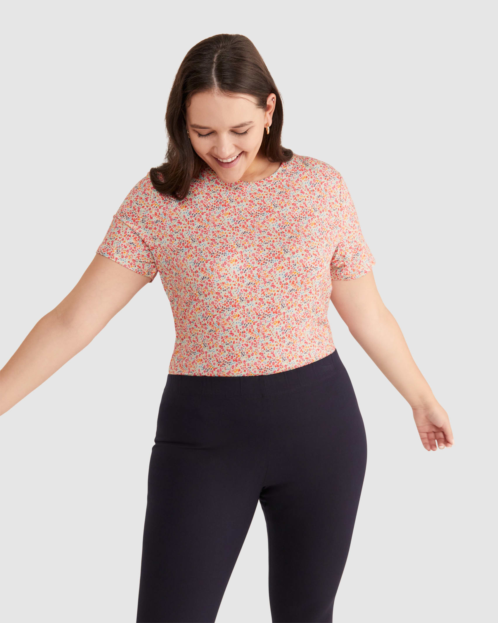 Felicity Pull On Pant in NAVY