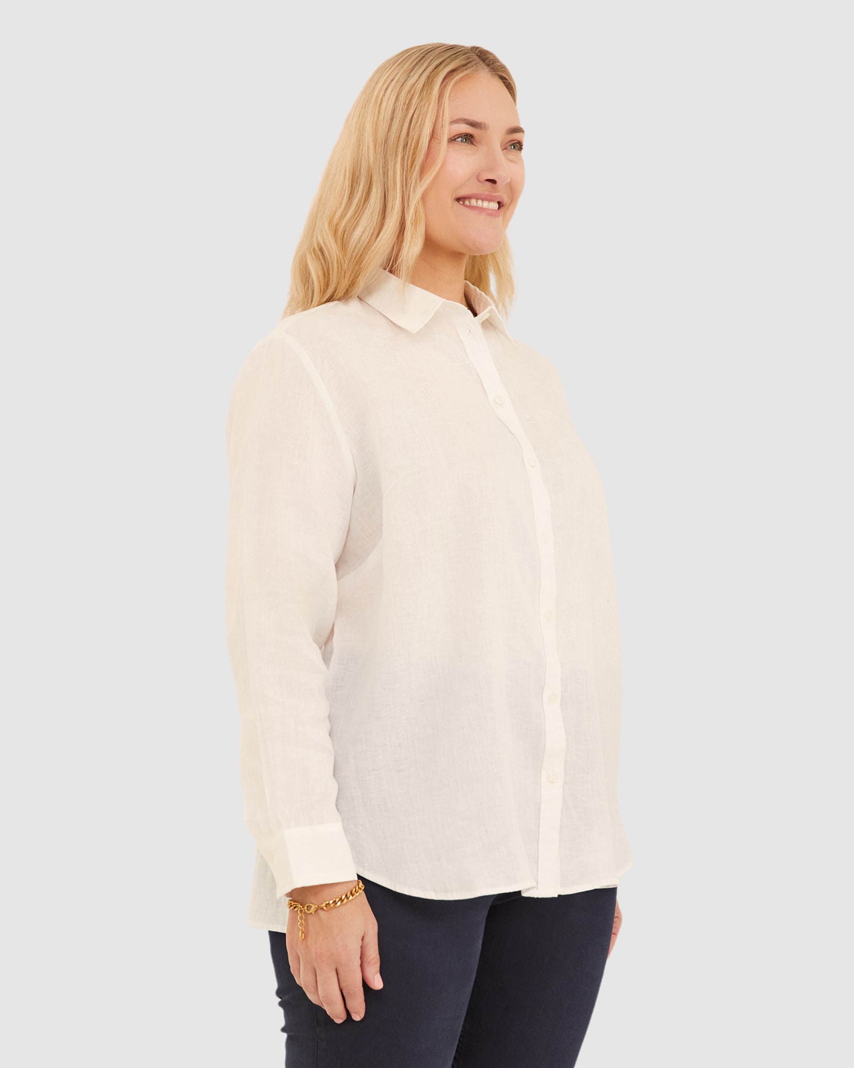 Daisy Relaxed Linen Shirt in WHITE