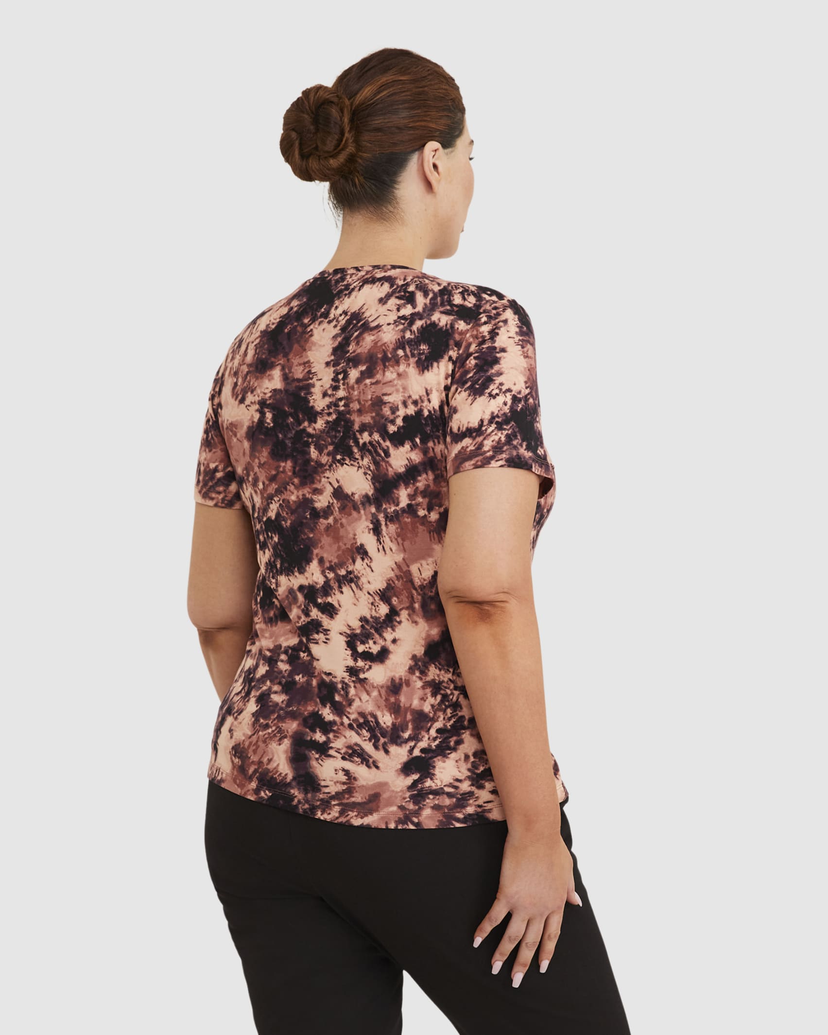 Wash Print Magic Tee in BROWN RINSE