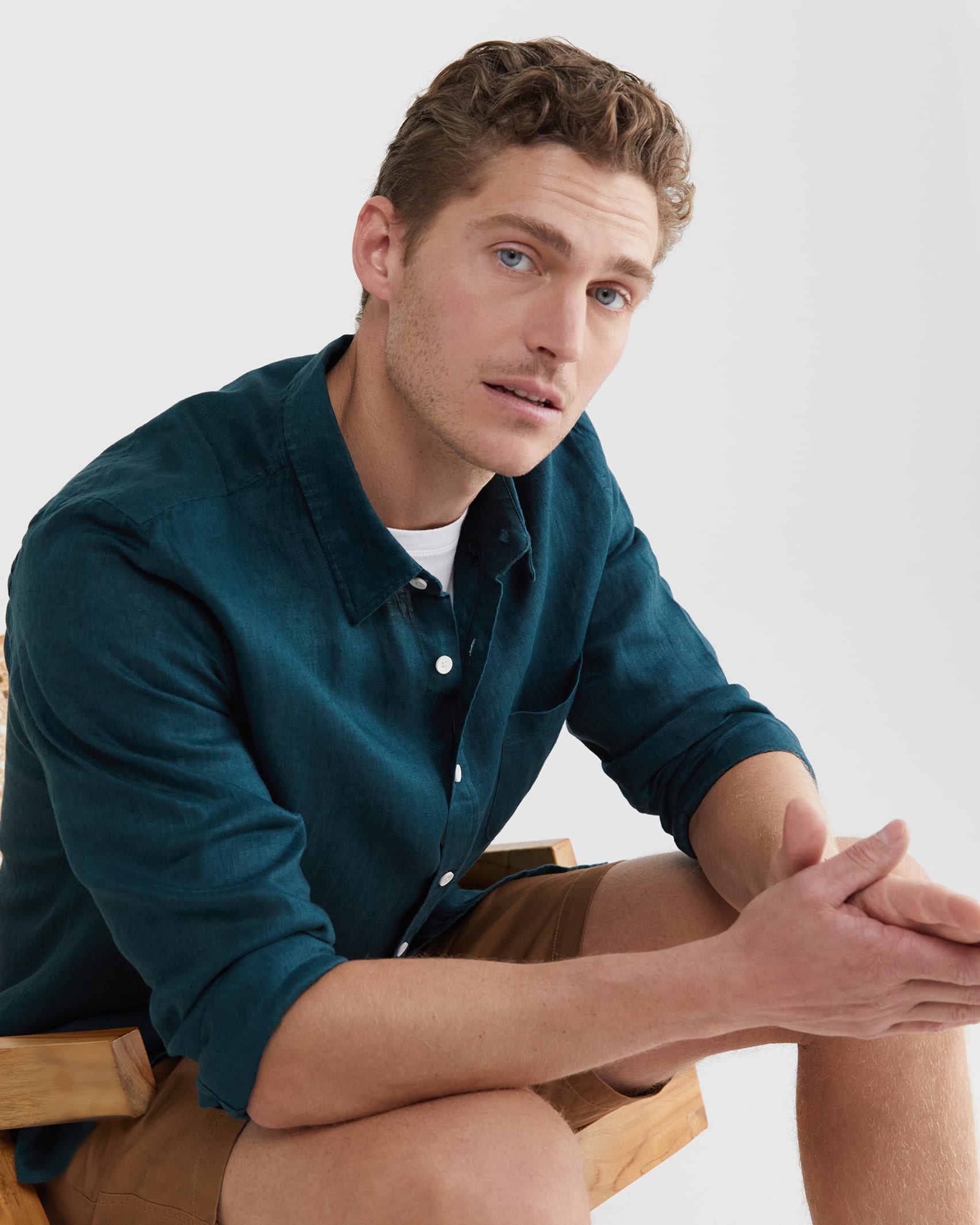 Linen Long Sleeve Shirt in LAGOON