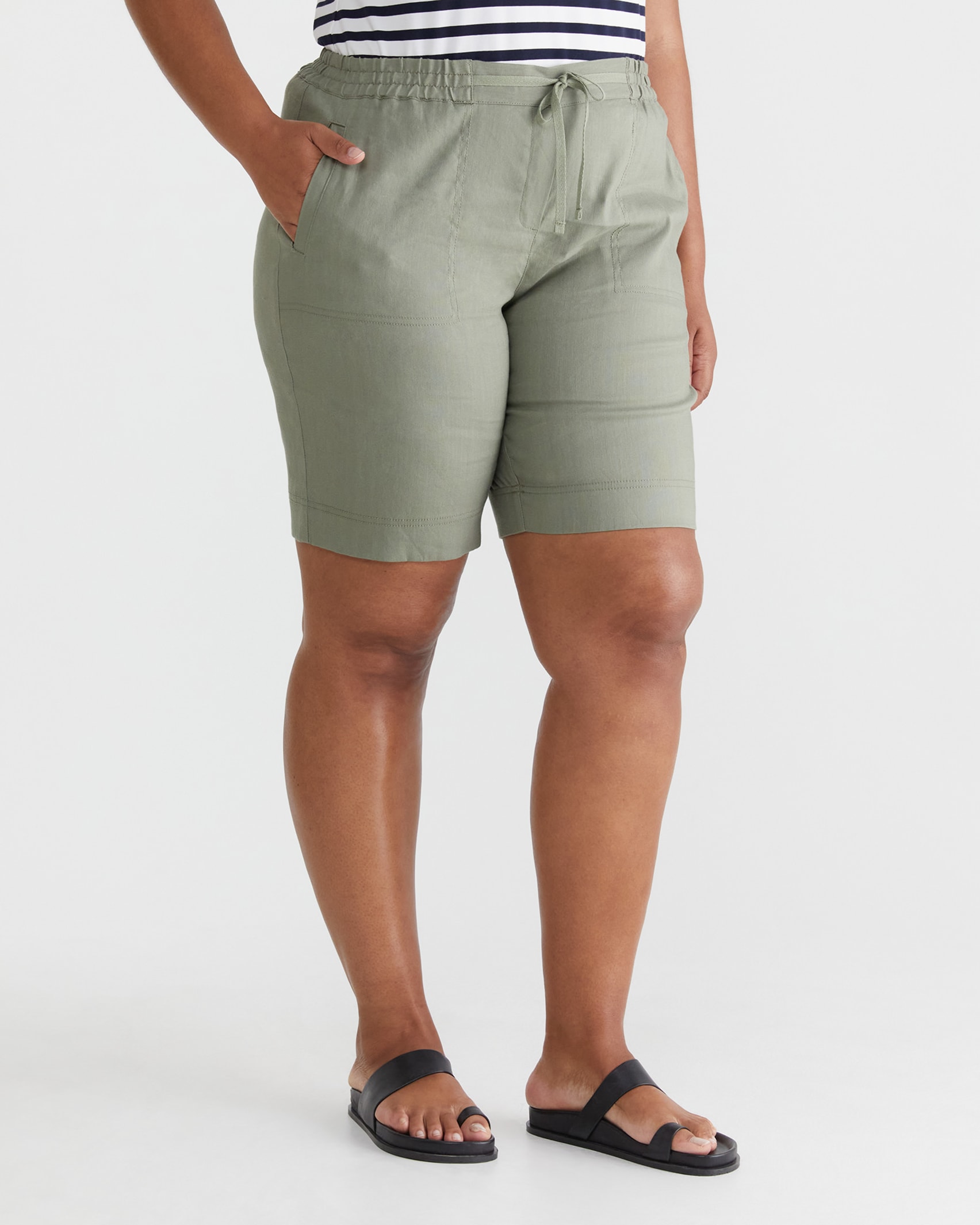 Rosa Linen Short in KHAKI
