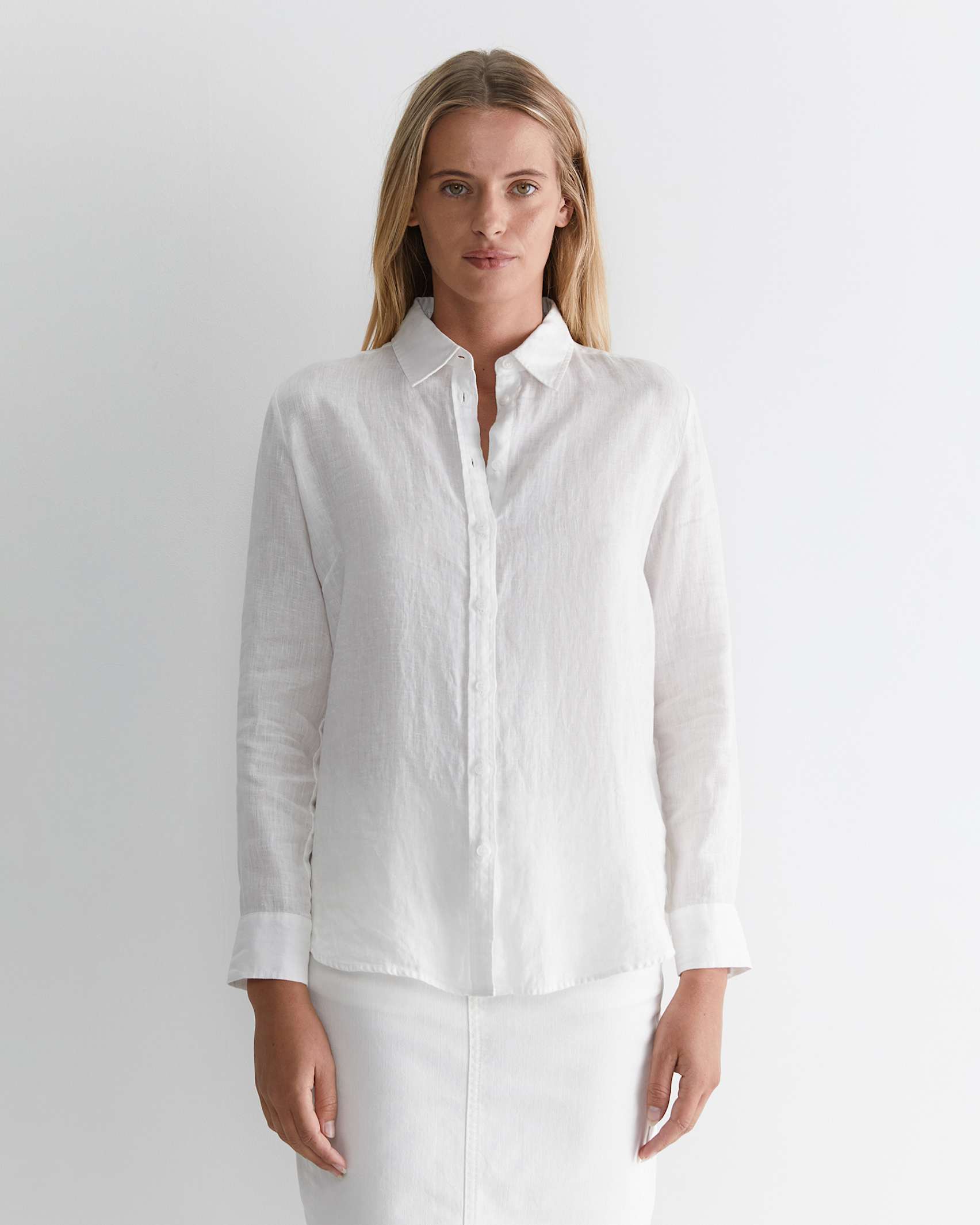 Dahlia Linen Shirt in WHITE