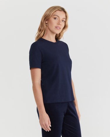 The Perfect T-Shirt in NAVY
