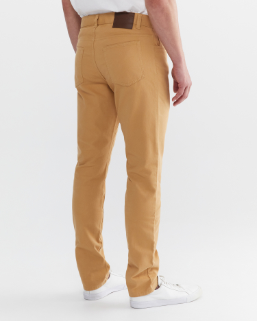 Tapered Bedford Jean in COFFEE