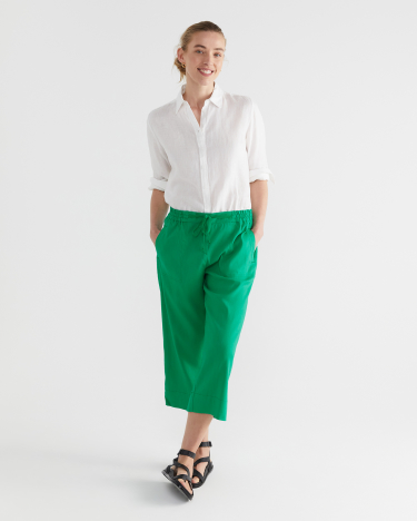 Rosa Crop Linen Pant in EMERALD