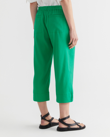 Rosa Crop Linen Pant in EMERALD