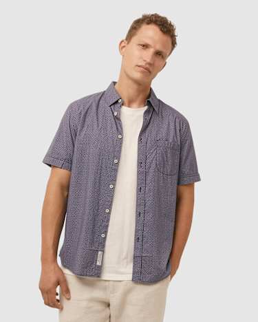Carlton Shirt in NAVY WASH