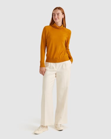 Laurina Batwing Knit in MUSTARD
