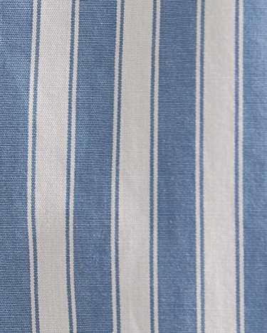 Long Sleeve Broadcloth Shirt in WHITE/BLUE