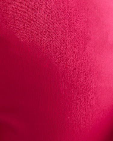 Evie Capri in MAGENTA