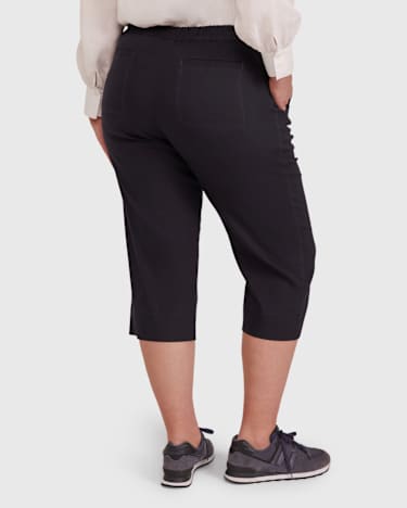 Crop Linen Pant in CLASSIC NAVY