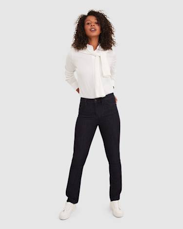 Lari Slim Jean in DEEP INDIGO