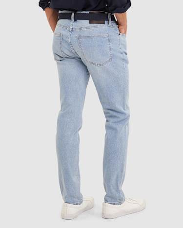 Jackson Slim Jean in ICE BLUE