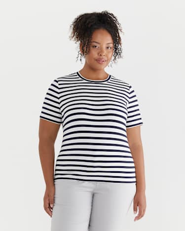 The Perfect T-Shirt in NAVY/WHITE