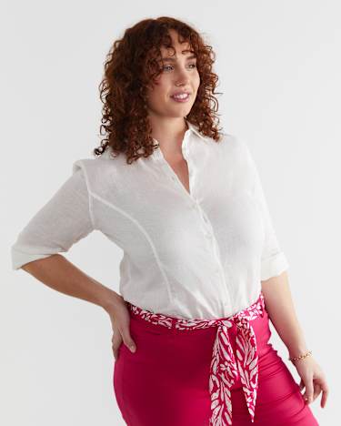 Evie Capri in MAGENTA