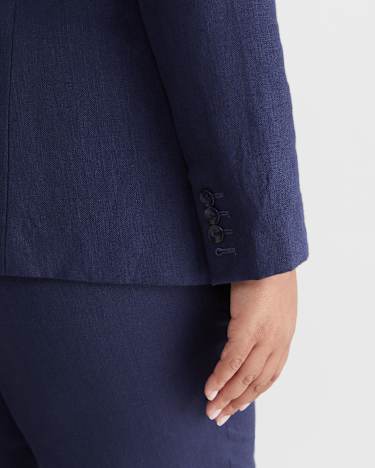 Freya Linen Blazer in NAVY