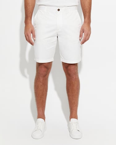 Classic Chino Short in WHITE