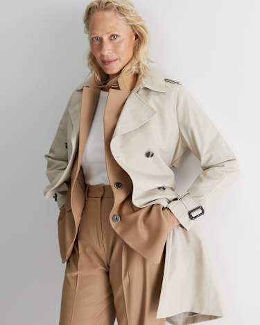 Bianca Relaxed Wool Blazer in CAMEL