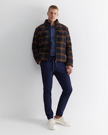 Holman Jogger Pant in NAVY