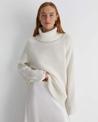Sunshine Chunky Sweater in WINTER WHITE