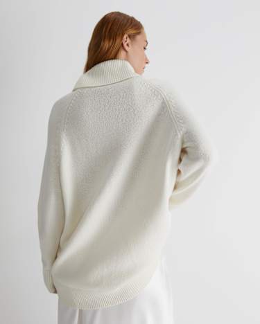 Sunshine Chunky Sweater in WINTER WHITE