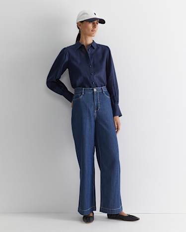 Amy Blouse in NAVY