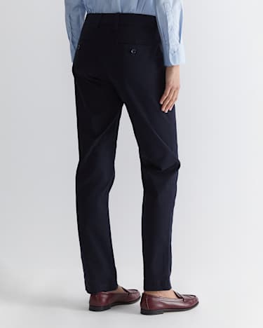 Laura Relaxed Chino in CLASSIC NAVY