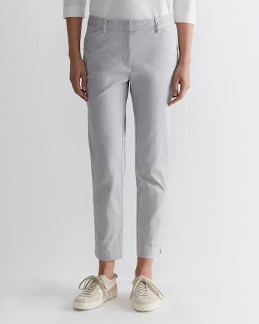 Evie Capri Pant in SILVER