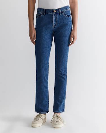 Simone Straight Jean in BLUE WASH