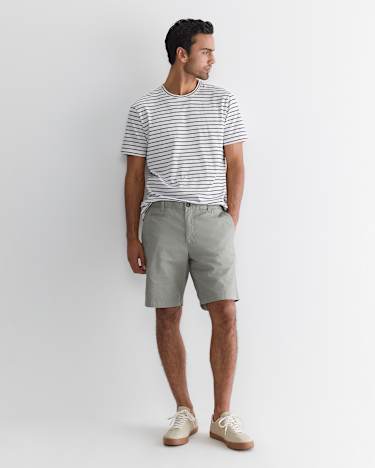Classic Short in OLIVE