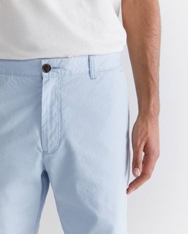 Classic Short in FROST BLUE