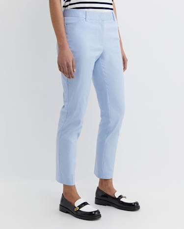 Evie Capri Pant in PALE BLUE