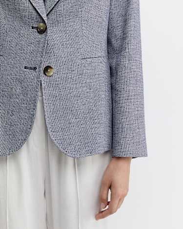 Stevie Textured Blazer in NAVY/WHITE