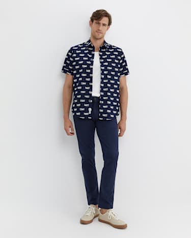 Lake Side Short Sleeve Shirt in NAVY/WHITE
