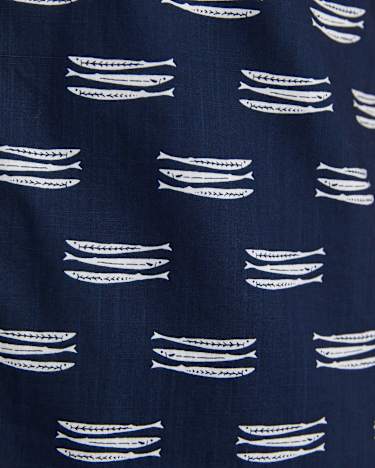 Lake Side Short Sleeve Shirt in NAVY/WHITE