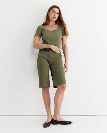 Laura Chino Short in KHAKI