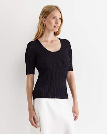 Sparkling Rib Knit Tee in NAVY