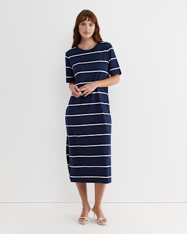 Ariana Stripe T-Shirt Dress in NAVY/WHITE