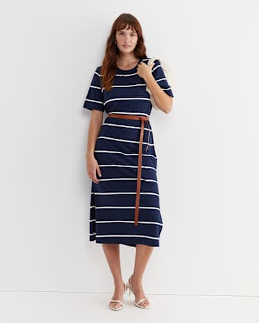 Ariana Stripe T-Shirt Dress in NAVY/WHITE