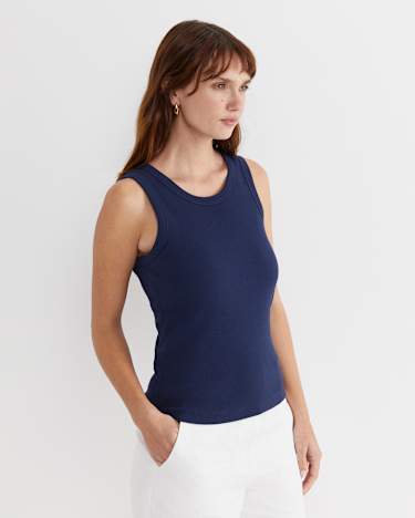 Julia Rib Tank in NAVY