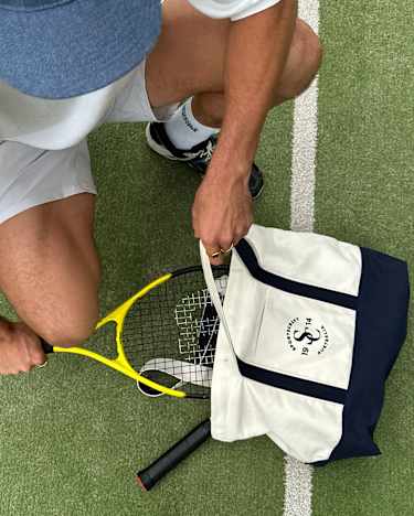 Club Sport Canvas Tote in ECRU/NAVY