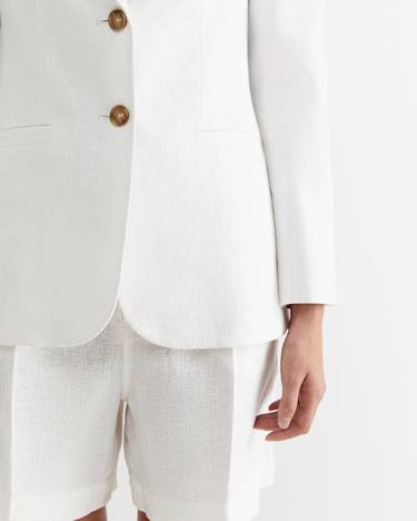 Freya Linen Blazer in WHITE