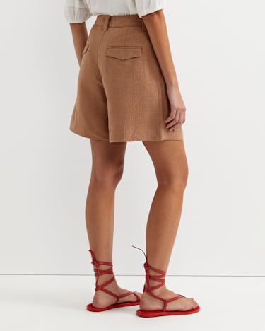 Lilou Linen Short in TAN