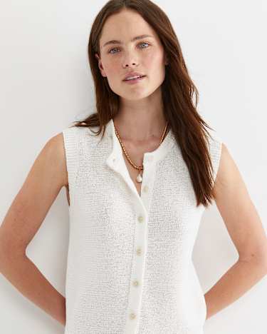 Josie Tape Yarn Vest in WHITE