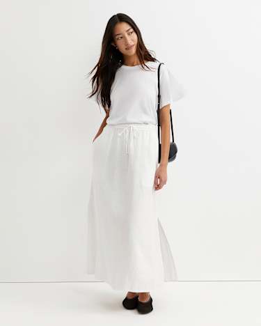 Flutter Short Sleeve Tee in WHITE