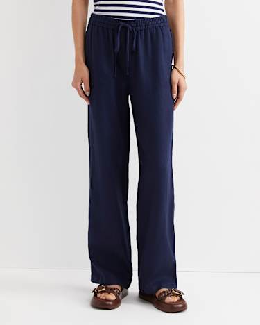 Lulu Drawcord Pant in NAVY